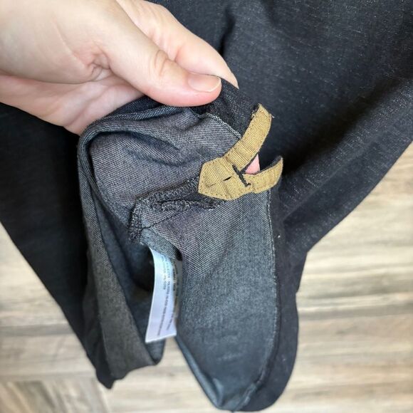 Denim & Flower Ricky Singh Gray Polo Shirt men’s S excellent preworn condition - Picture 7 of 12